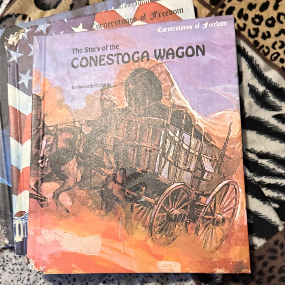 Vintage Cornerstones of Freedom Book Collection - Picture 14 of 16